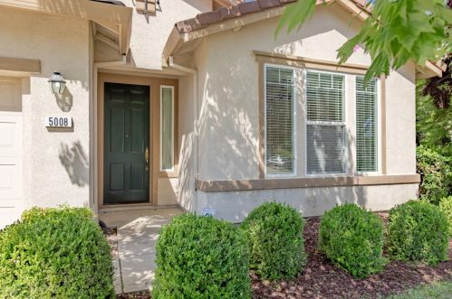 5008 Percheron Dr, Elk Grove, CA 95757-3293