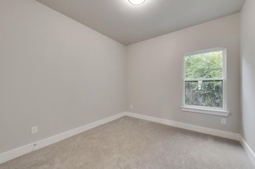 1635 Gdn Dr, Dallas TX  75215-4544 exterior