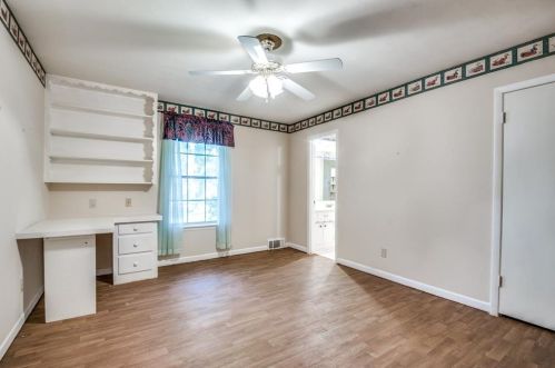 809 Tanglewood Dr, Irving TX 75061-6815 exterior