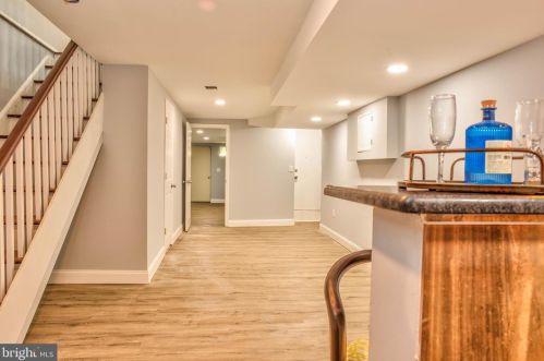 6521 16th St, Philadelphia PA  19126-3512 exterior