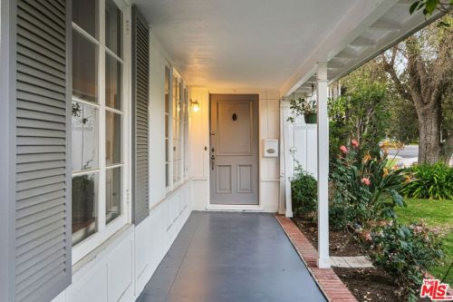 728 26th St, Santa Monica CA  90402-3150 exterior