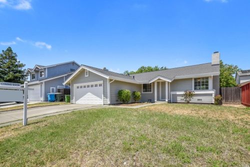 218 Kildare Ln, Vacaville, CA 95688-9379