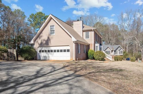 3685 Starboard Ln, Lithonia, GA 30039-5915