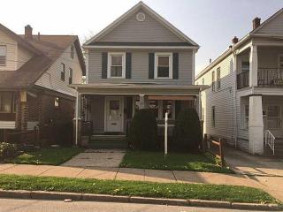 217 30 St, Erie PA  16504-1020 exterior