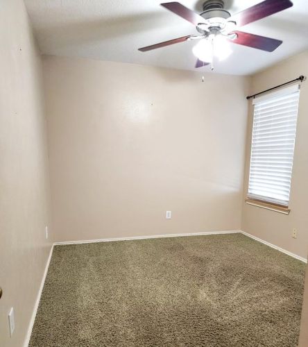 1818 Grn Gate Dr, Richmond TX 77471-5563 exterior