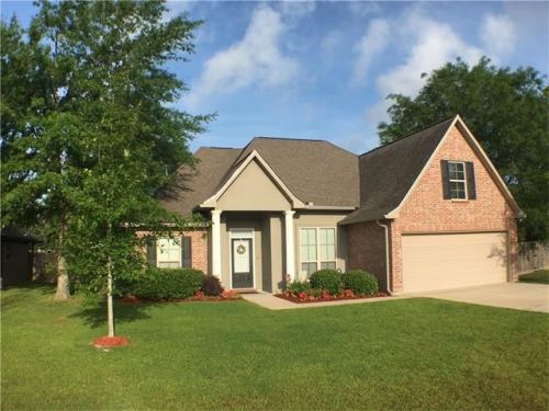 42453 Harlan Pl, Ponchatoula LA  70454-5296 exterior