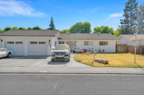 3012 Yukon Dr, Modesto, CA 95350-1332
