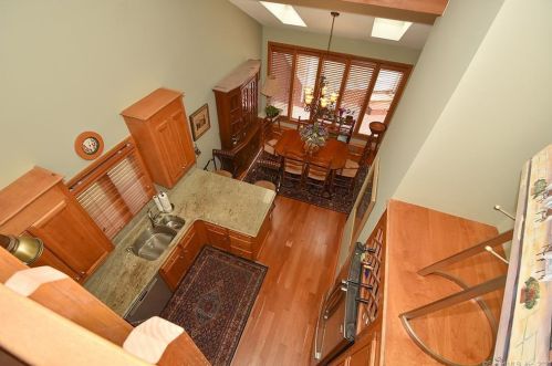 511 Carriage Dr, Southington CT  06489-3428 exterior