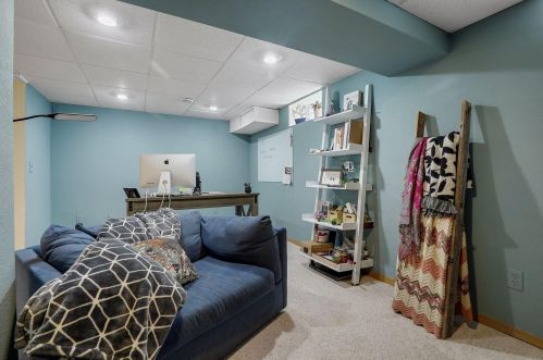 2710 2nd Ave, Saint Paul MN  55109-3320 exterior