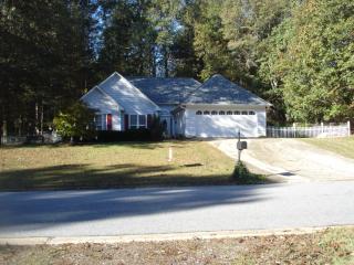1010 Sharon Pl, Watkinsville, GA 30677-2484