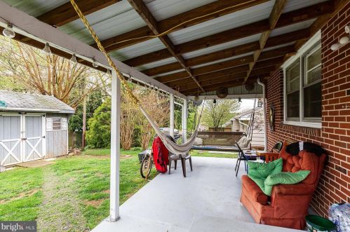 924 Rolridge Ave, Lancaster PA  17603-5739 exterior