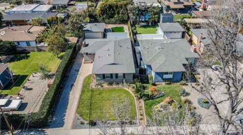 2014 Valencia St, Santa Ana CA  92706-2937 exterior