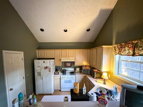 7043 Surrey Dr, Holly Springs, GA 30189-6241