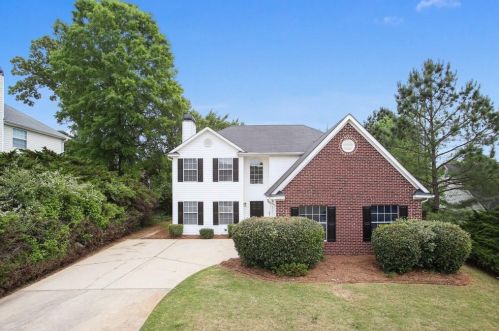 49 Summer Leigh Dr, Stockbridge, GA 30281-5896