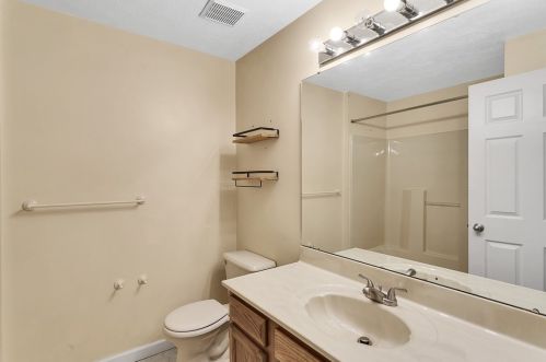3027 Estate Dr, Noblestown PA  15071-1024 exterior