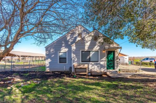 16300 Jack Tone Rd, Lodi, CA 95240-9777