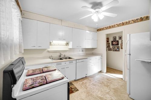 212 Virginia St, Hobart IN  46342-5884 exterior