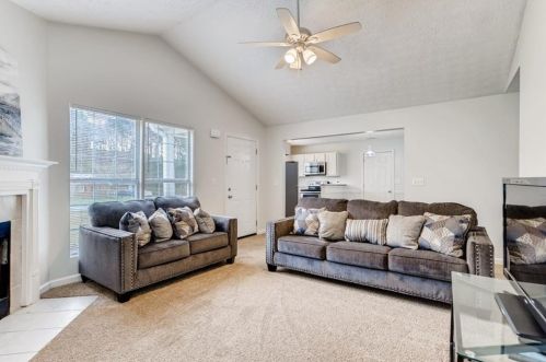 2056 Faith Cv, Atlanta GA  30349-5272 exterior
