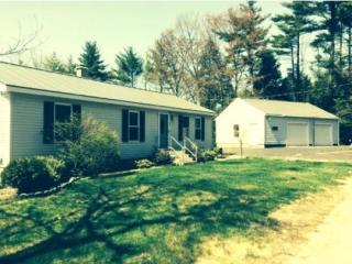 62 Oak Cir, Winchester, NH 03470-2321