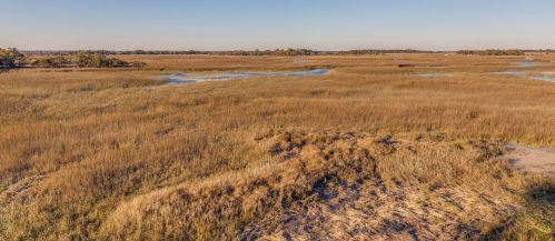 32 Marsh Island Ln, Isle Of Palms, SC 29451-3849