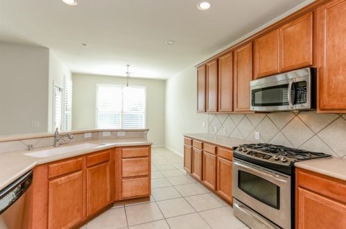 8218 Clover Leaf Dr, Richmond TX  77469-4863 exterior