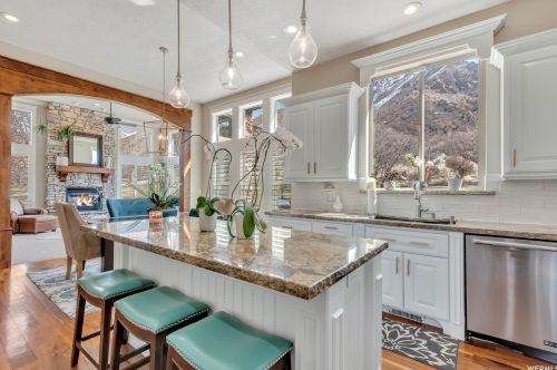 13 Wild Flower Dr, Alpine UT exterior