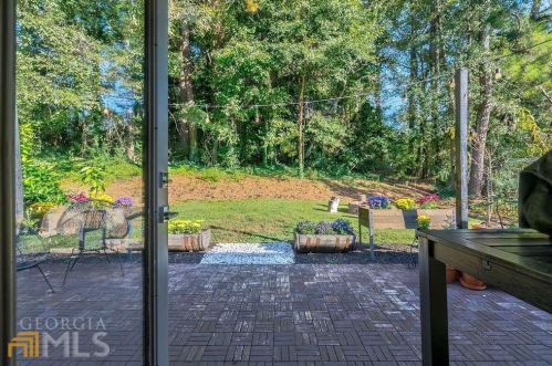 1135 Hilburn Dr, Atlanta GA  30316-2259 exterior
