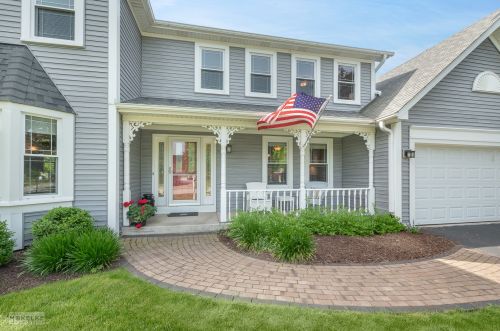 304 Lombardy Ln, Oswego, IL 60543-9724