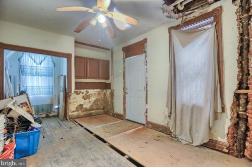 225 Juniata St, Lancaster PA  17602-4515 exterior