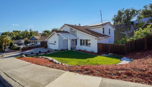 4895 Dickinson Dr, San Jose, CA 95111-2706