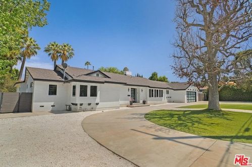 5360 Amestoy Ave, Van Nuys, CA 91316-2612