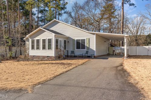 333 Franklin Dr, Sanford, NC 27330-9312