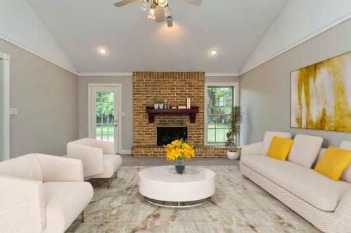 6429 Suncrest Ct, Fort Worth, TX 76180-8065