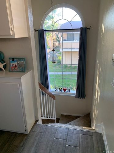 12621 Moordale Cir, Stanton, CA 90680-4178