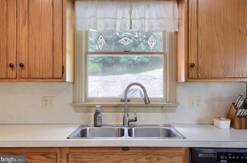 1650 Stony Battery Rd, Lancaster PA  17601-1287 exterior