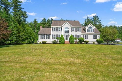 55 Buckingham Dr, Londonderry, NH 03053-2312