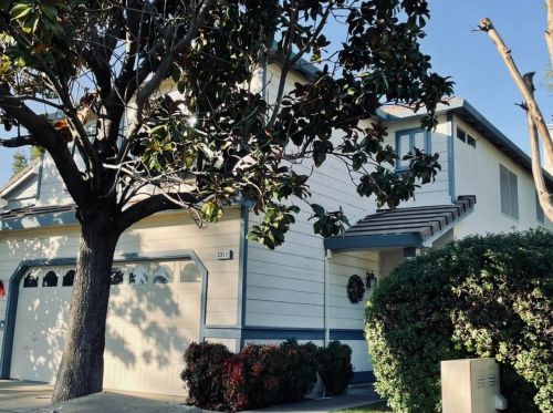 5311 Silver Poplar Ln, Elk Grove, CA 95758-6773