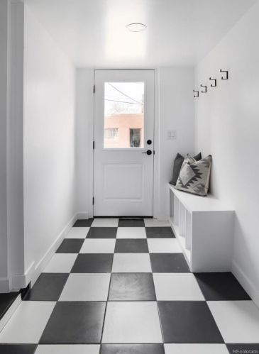 28 Maple Ave, Denver CO  80223-1839 exterior