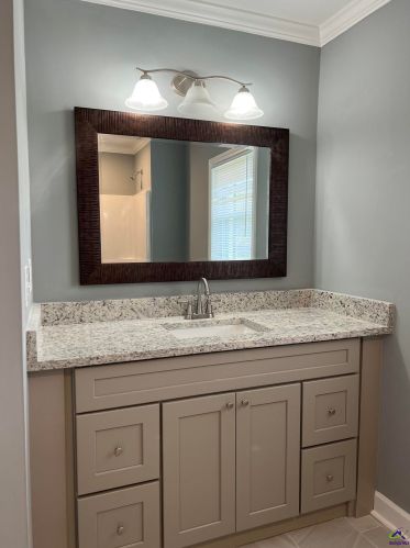 717 Bernard Dr, Warner Robins GA  31093-3063 exterior