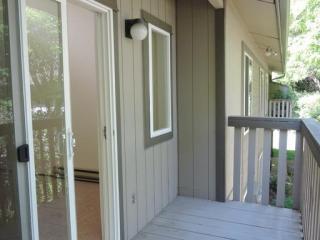 2460 Rolling Green Dr, Corvallis OR  97330-3872 exterior