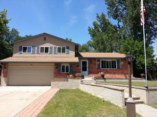 1474 Mayfield Cir, Longmont CO  80501-6719 exterior