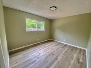 2300 Hawkeye Ave, Turlock CA 95380-2842 exterior