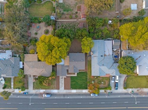 4765 Central Ave, Riverside CA  92506-2332 exterior