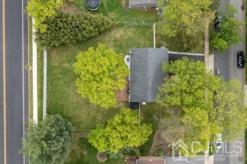 10 Boxwood Rd, Piscataway NJ 08854-5942 exterior