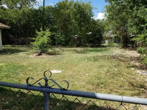 5712 Trail Lake Dr, Fort Worth TX  76133-2534 exterior