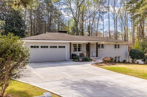 436 Concord Rd, Smyrna GA  30082-3225 exterior