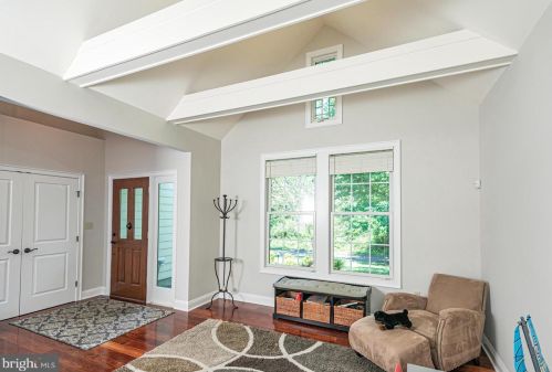 12 Canal Rd, Princeton NJ  08540-7030 exterior