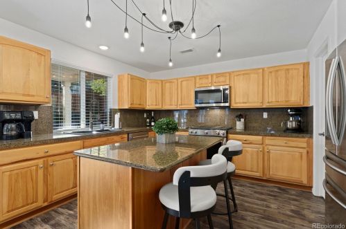 9763 Chambers Ct, Denver CO  80022-9284 exterior