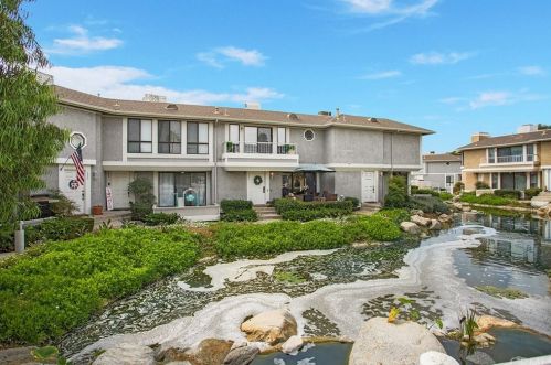 286 Seneca Cir, Anaheim CA  92805-3655 exterior