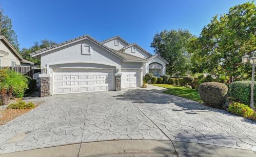 8447 Marina Vista Ln, Fair Oaks, CA 95628-3866